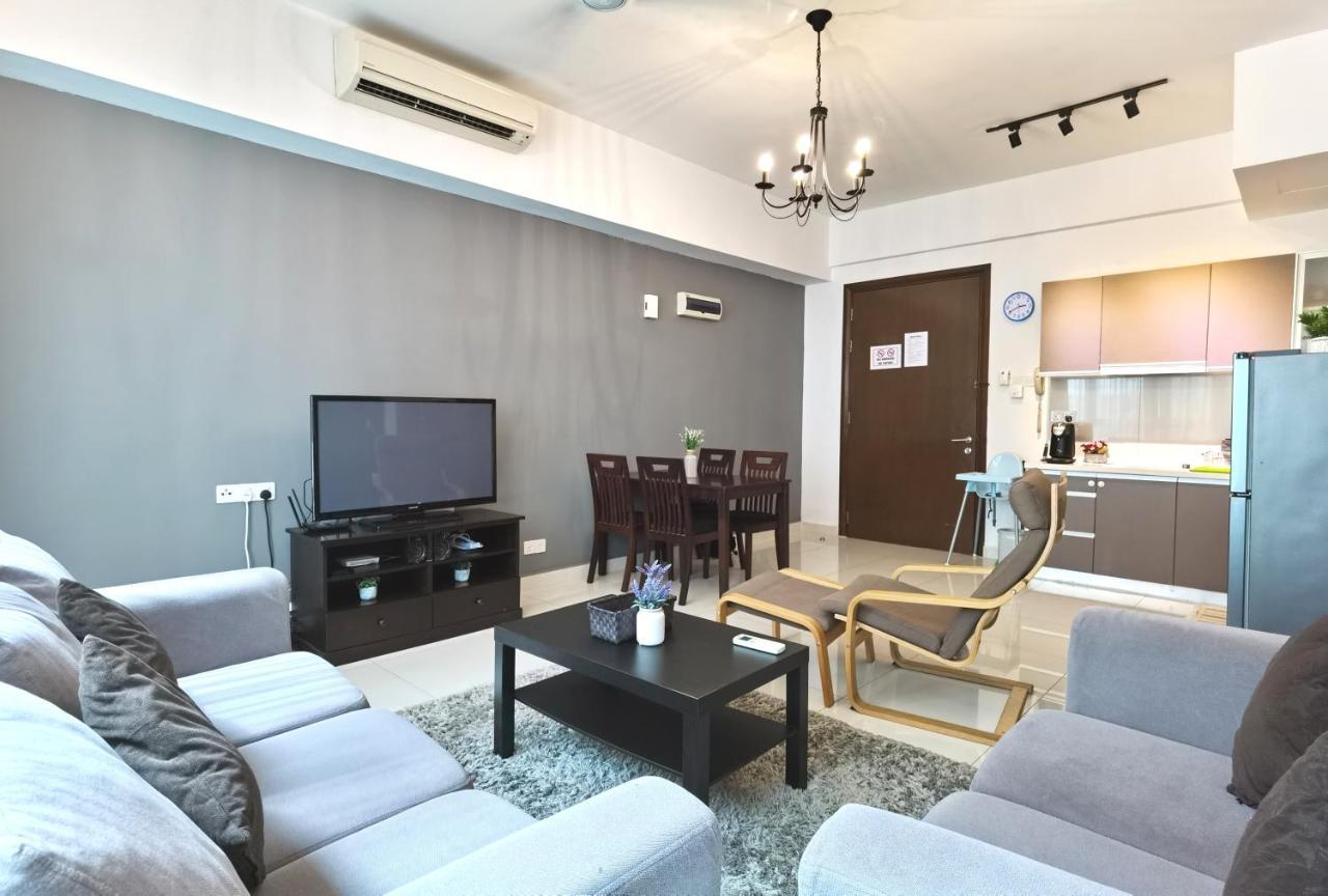 Klcc Inifinity Pool - The Regalia Residences & Suites By Kl Minsu Kuala Lumpur Ngoại thất bức ảnh
