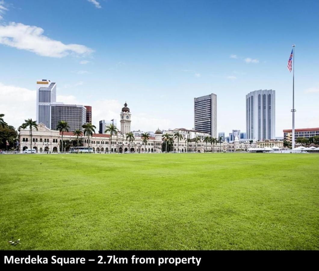 Klcc Inifinity Pool - The Regalia Residences & Suites By Kl Minsu Kuala Lumpur Ngoại thất bức ảnh