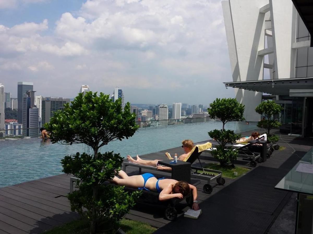 Klcc Inifinity Pool - The Regalia Residences & Suites By Kl Minsu Kuala Lumpur Ngoại thất bức ảnh